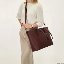 Charm London  Birmingham 15,6 inch laptop schoudertas bordeaux