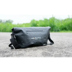 Dare to be Different Outdoor  Ezi Carryall draagtas black