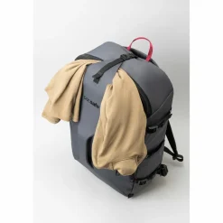 PacSafe EXP45 16 inch laptop rugzak 45 liter slate