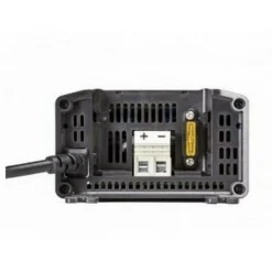 Victron Energy  Blue Smart IP22 12V/20A acculader met 1 uitgang